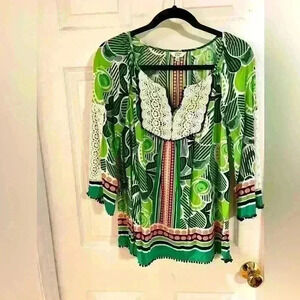 Crown & Ivy Blouse,Women’s Medium,artsy Lace Boho Spring Summer Paisley print